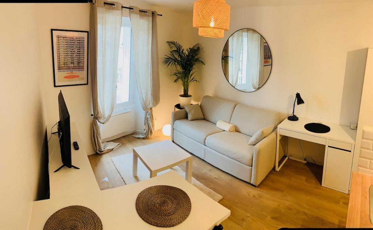 Apartment Downtown Private Parking Montlhery